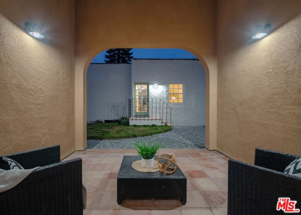1826 West 78th Street Los Angeles, CA 90047 - Photo 50 of 57 Gallery Image 50