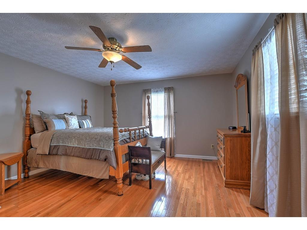 511 East Ridges Drive Chuckey, TN 37641 - Photo 16 of 34 Photo 16