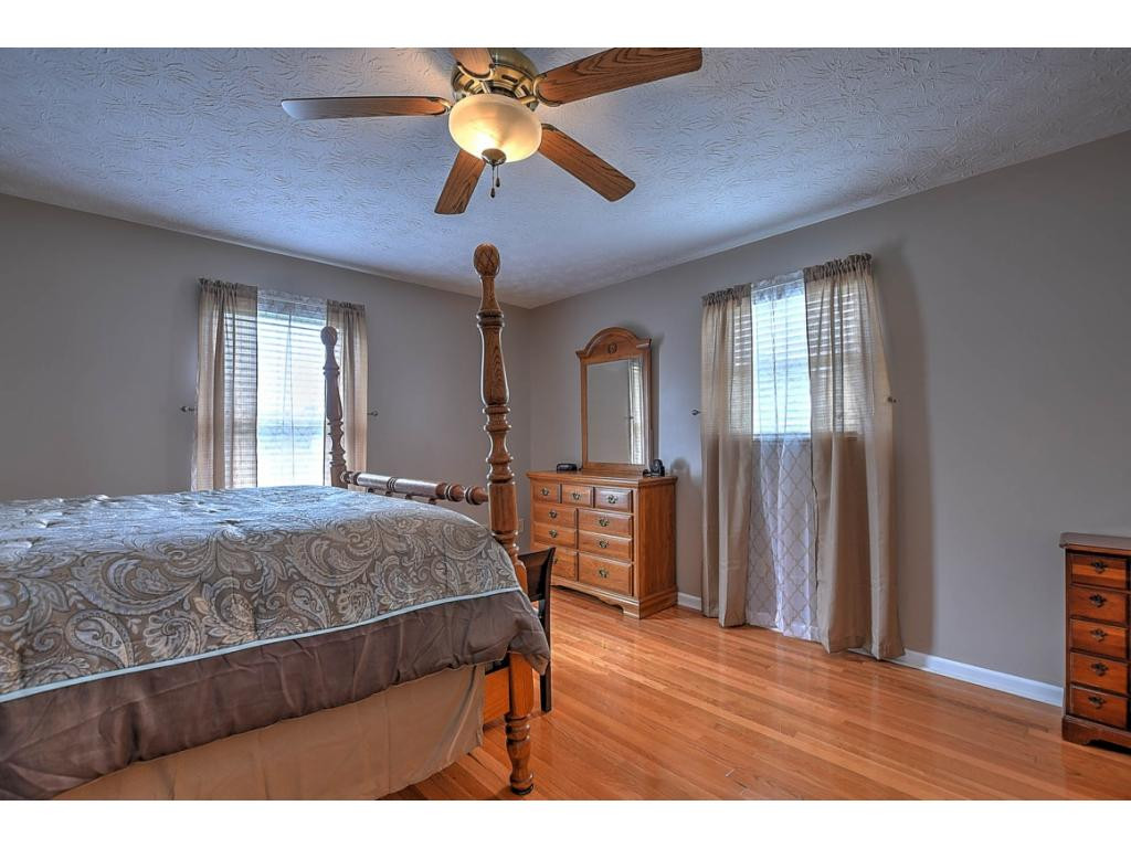 511 East Ridges Drive Chuckey, TN 37641 - Photo 17 of 34 Photo 17