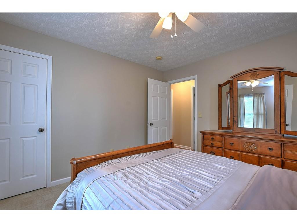 511 East Ridges Drive Chuckey, TN 37641 - Photo 19 of 34 Photo 19
