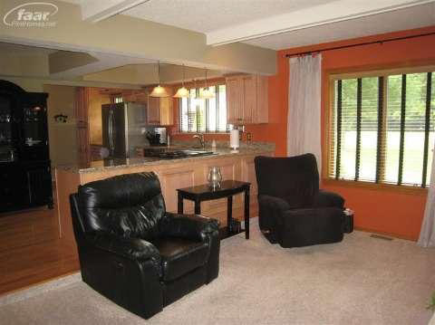 4222 South State Road Davison, MI 48423 - Photo 9 of 32 20366529-8.JPG