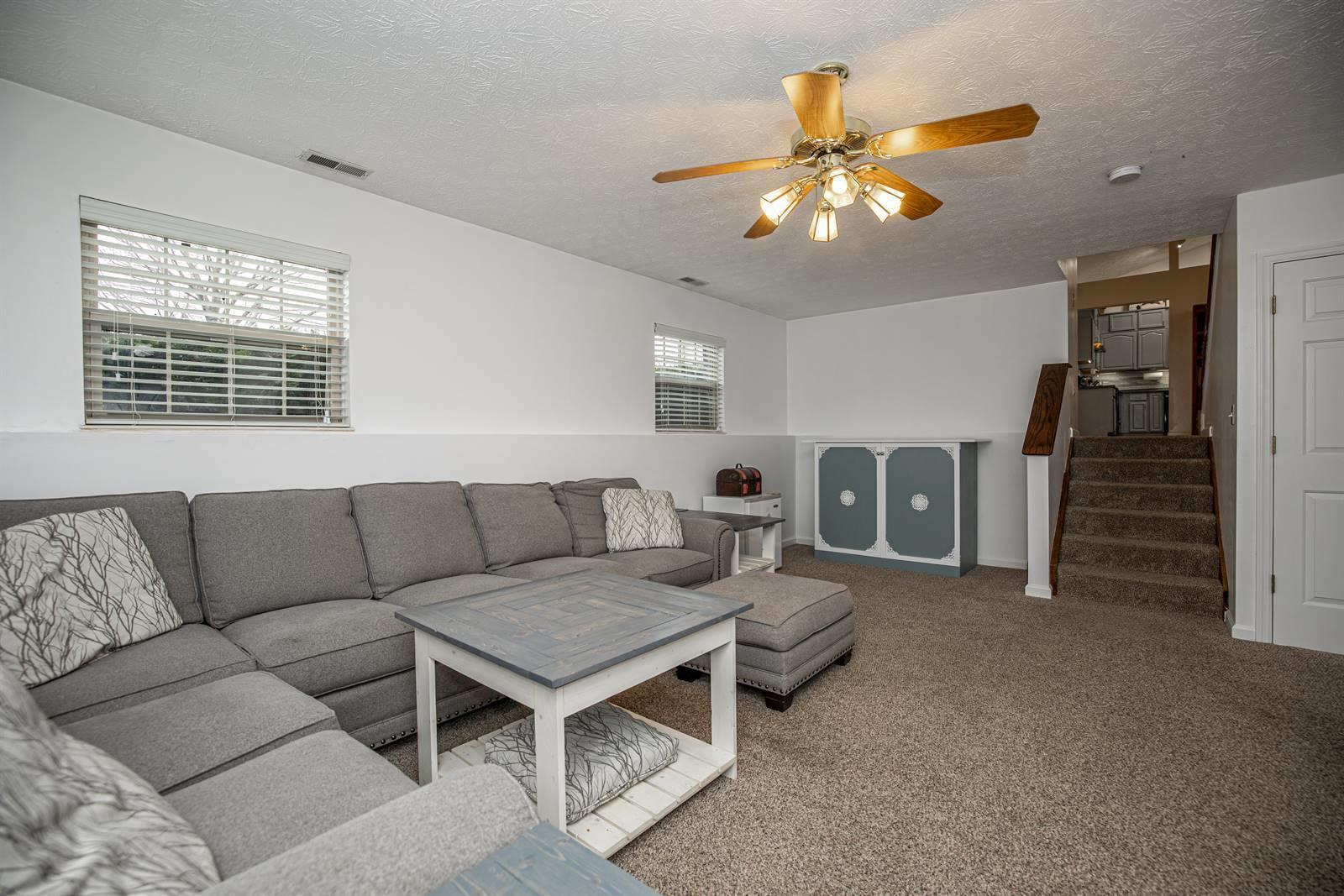 424 Applegate Road Englewood, OH 45322 - Photo 21 of 30 Gallery Image 21