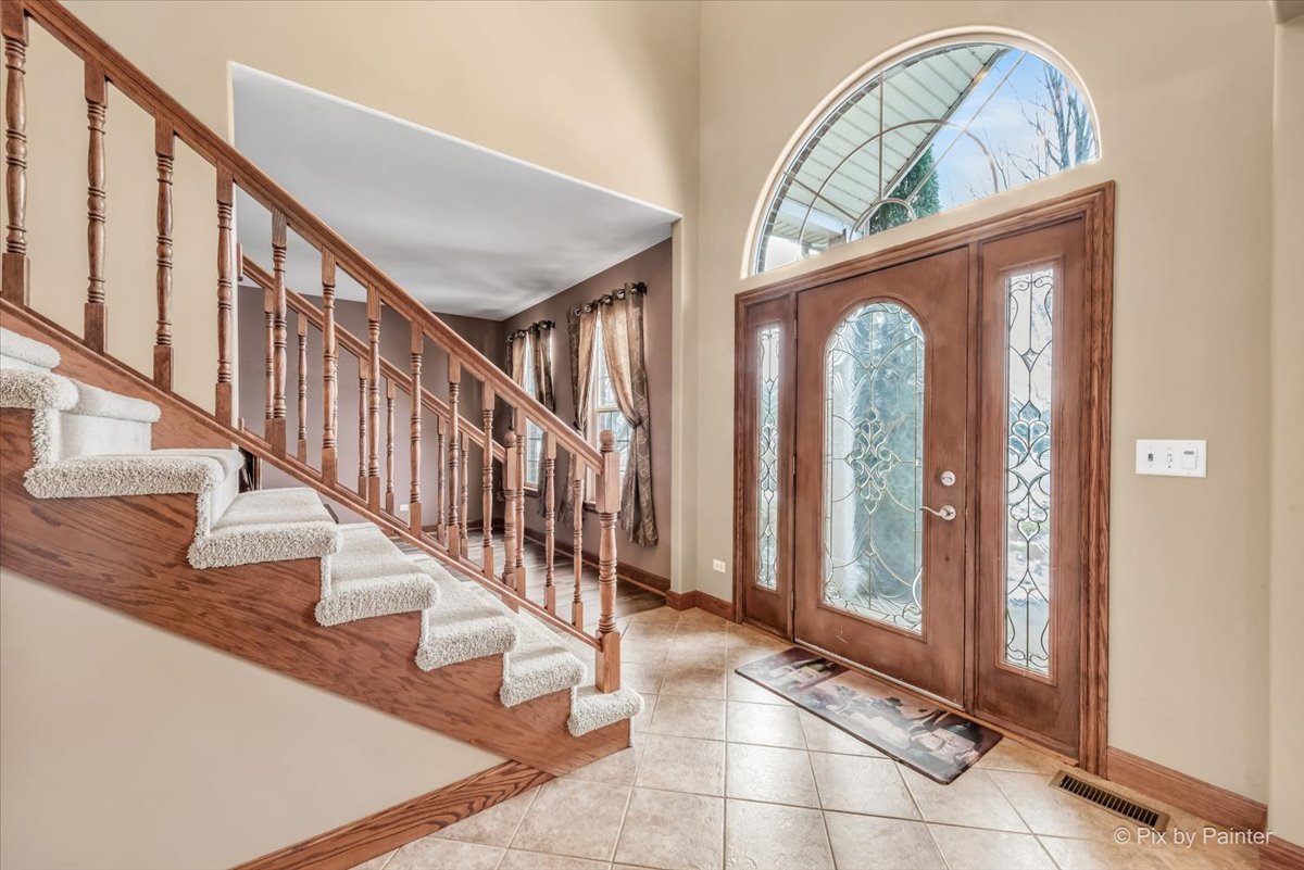 5708 Dakota Ridge Johnsburg, IL 60051 - Photo 6 of 56 Gallery Image 6