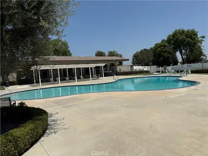 $589,000 | 24369 La Glorita Circle, Newhall, CA 91321