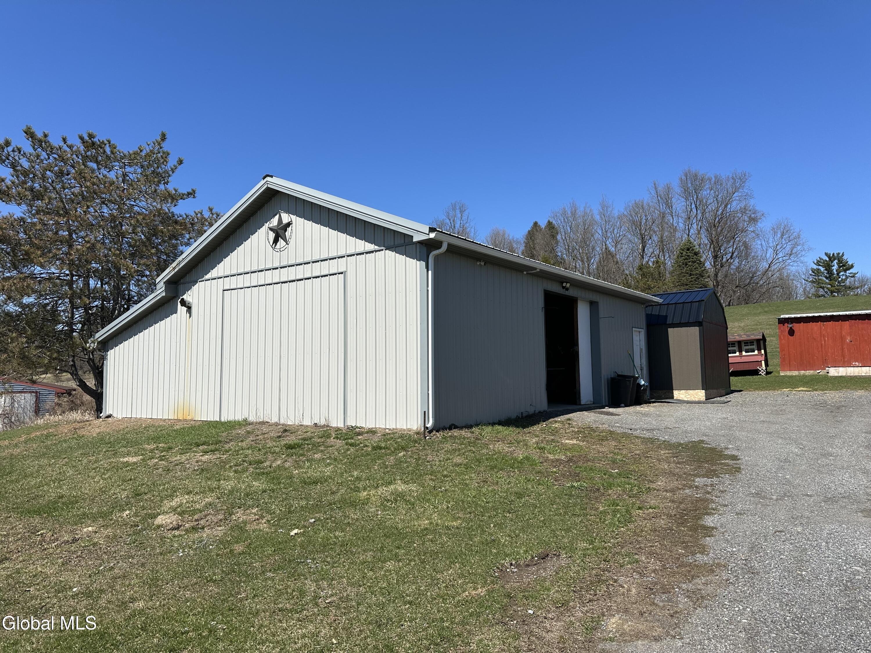 770 Oswegatchie Road Palatine Bridge, NY 13428 - Photo 2 of 16 Barn Exterior