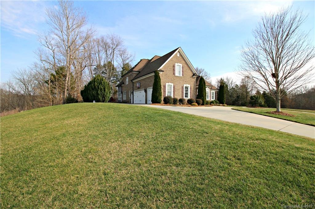 352 Sycamore Ridge Road Northeast Concord, NC 28025 - Photo 2 of 24 Gallery Image 2