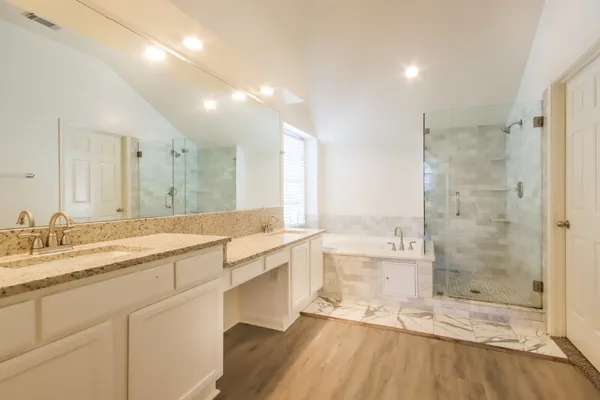$2,295 | 3811 Spruce Bay Drive, Houston, TX 77345