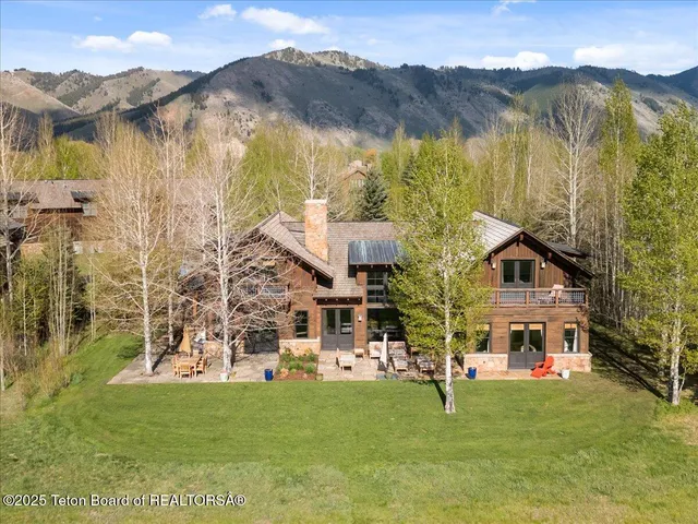 $13,975,000 | 2780 Raptor View Lane, Jackson, WY 83001