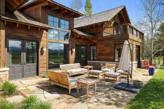 $13,975,000 | 2780 Raptor View Lane, Jackson, WY 83001