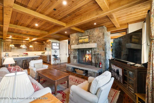 $13,975,000 | 2780 Raptor View Lane, Jackson, WY 83001