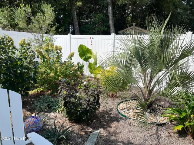 $835,000 | 115 Southeast 12th Street, Oak Island, NC 28465