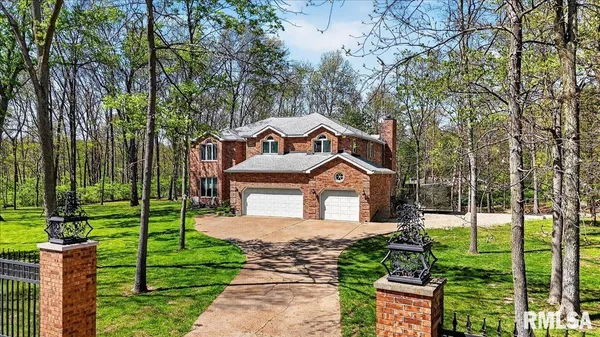 $767,000 | 49 Westwood Lane, Springfield, IL 62711
