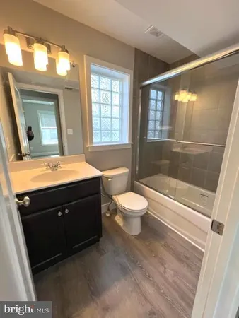 $2,695 | 4114 3rd Street, Unit 2, North Beach, MD 20714
