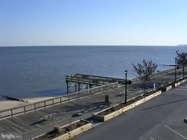 $2,695 | 4114 3rd Street, Unit 2, North Beach, MD 20714