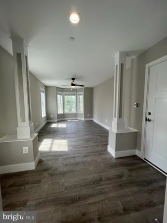 $2,695 | 4114 3rd Street, Unit 2, North Beach, MD 20714