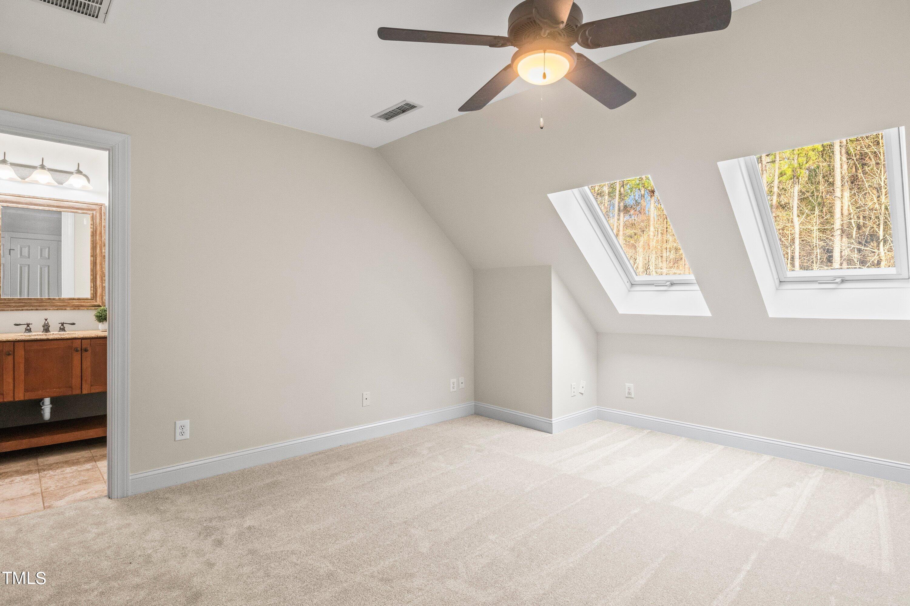 5009 Boulder Creek Lane Raleigh, NC 27613 - Photo 54 of 79 73-5009 Boulder Creek Ln20240226_0073