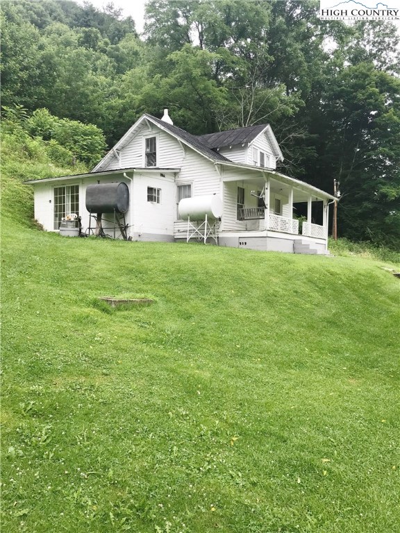 1232 Ed Little Road Creston, NC 28615 - Photo 7 of 20 Gallery Image 7