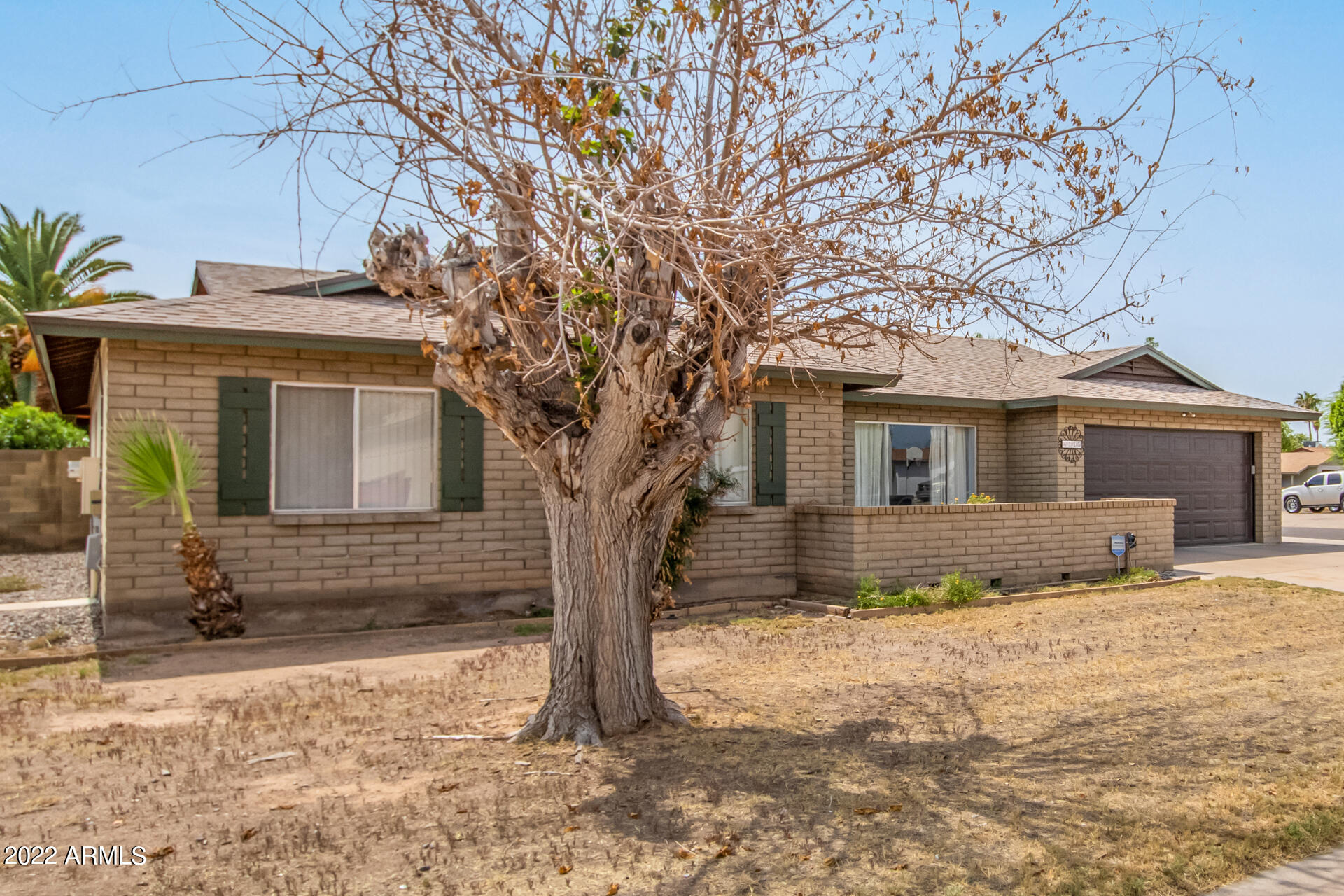 4115 West Ruth Avenue Phoenix, AZ 85051 - Photo 4 of 44 0004-04-Ruth