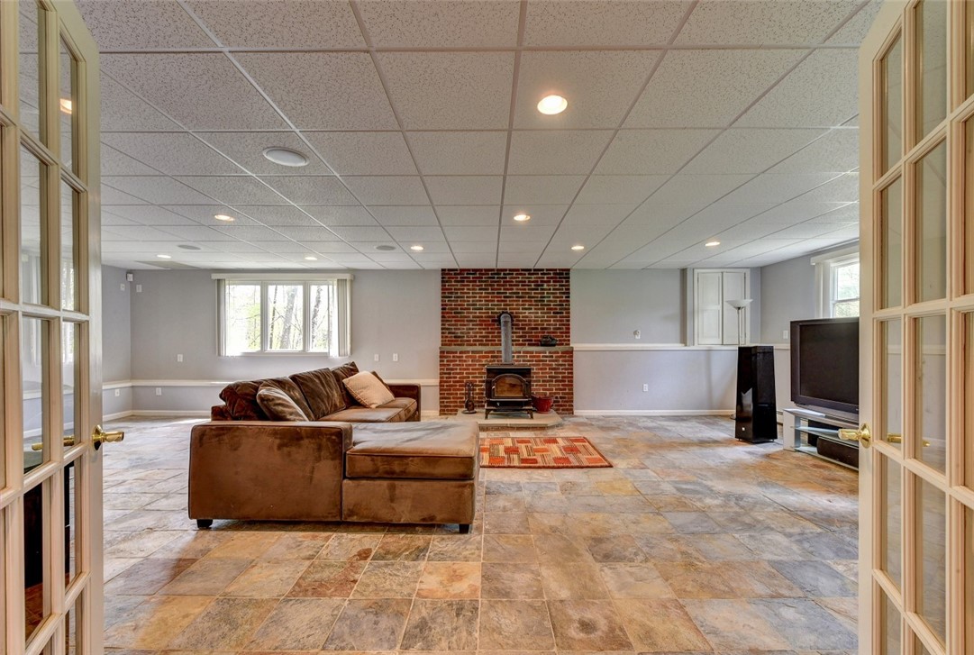 117 Gleaner Chapel Road Scituate, RI 02857 - Photo 37 of 50