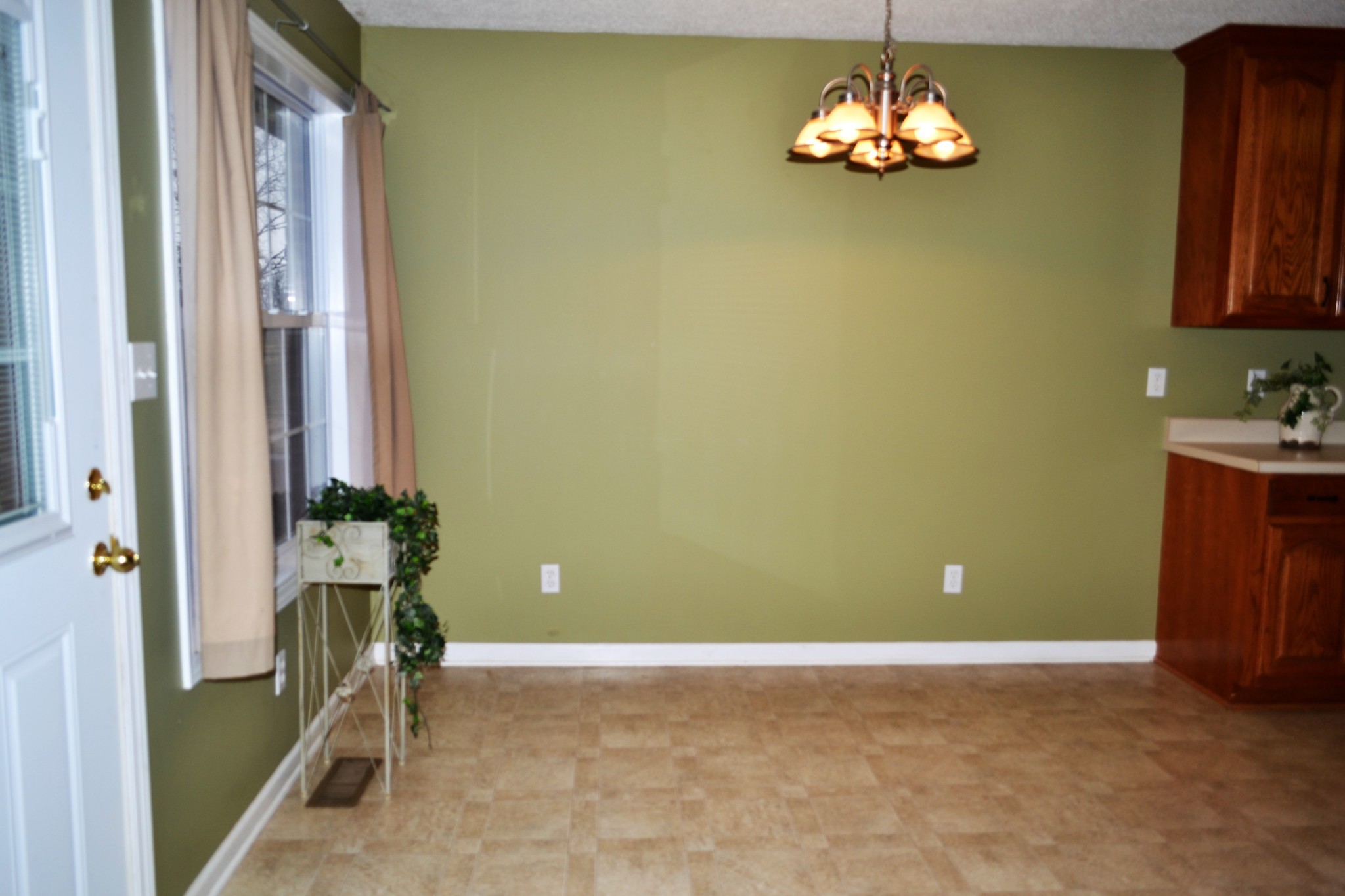80 Eastridge Road Fayetteville, TN 37334 - Photo 16 of 43 a view of a room with a chandelier