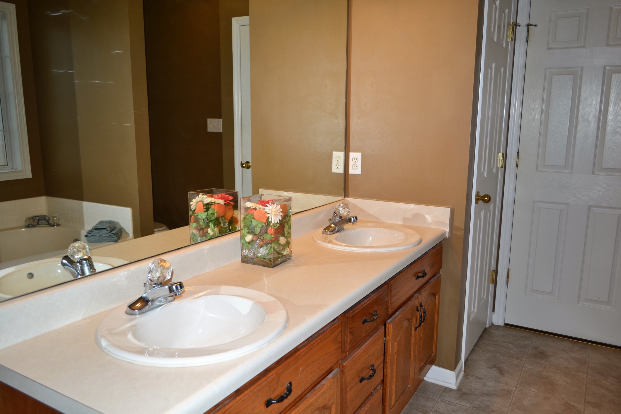 80 Eastridge Road Fayetteville, TN 37334 - Photo 26 of 43 a bathroom with a sink and a mirror
