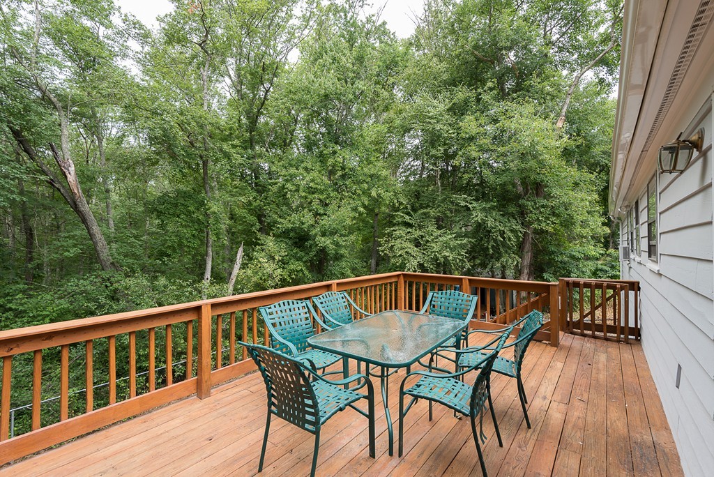 182 Old Farm Road Hanover, MA 02339 - Photo 21 of 23 Gallery Image 21