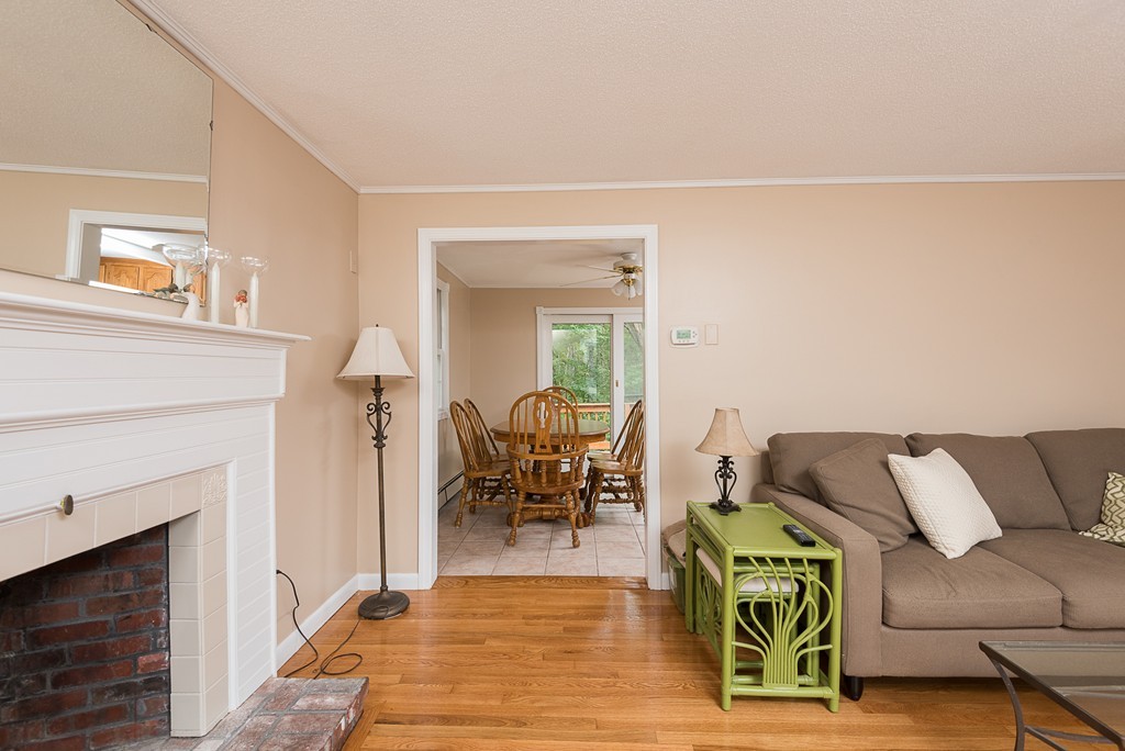 182 Old Farm Road Hanover, MA 02339 - Photo 6 of 23 Gallery Image 6