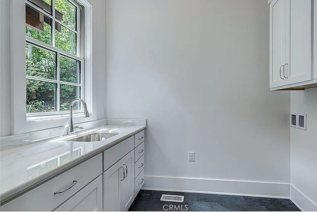 3434 Old Jonas Ridge Road Newland, NC 28657 - Photo 40 of 57