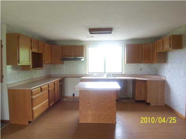 5261 Long Grove Road Cecilia, KY 42724 - Photo 3 of 9 Additional Photo
