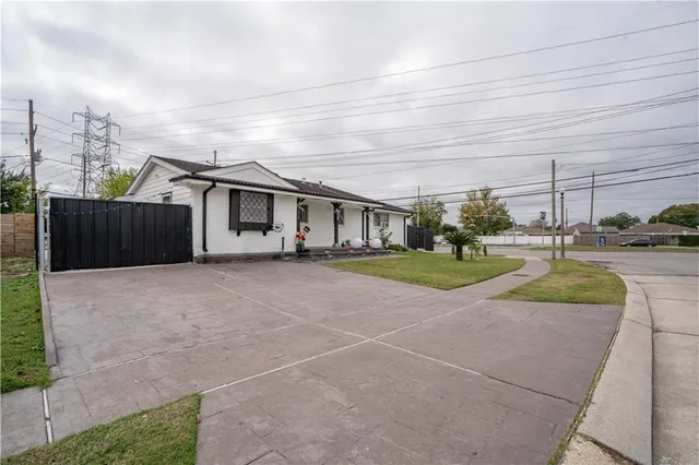 $329,900 | 7116 Asher Street, Metairie, LA 70003