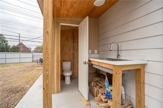 $329,900 | 7116 Asher Street, Metairie, LA 70003