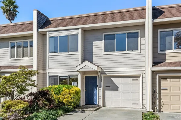 $1,100,000 | 125 Mariner Green Court, Corte Madera, CA 94925