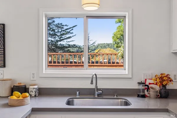 $995,000 | 125 Mariner Green Court, Corte Madera, CA 94925