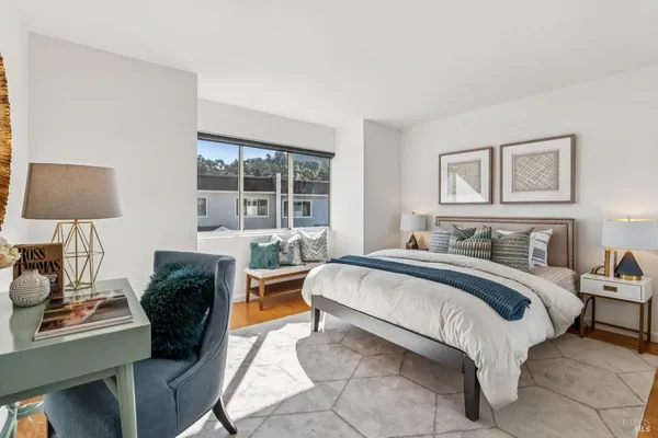 $995,000 | 125 Mariner Green Court, Corte Madera, CA 94925