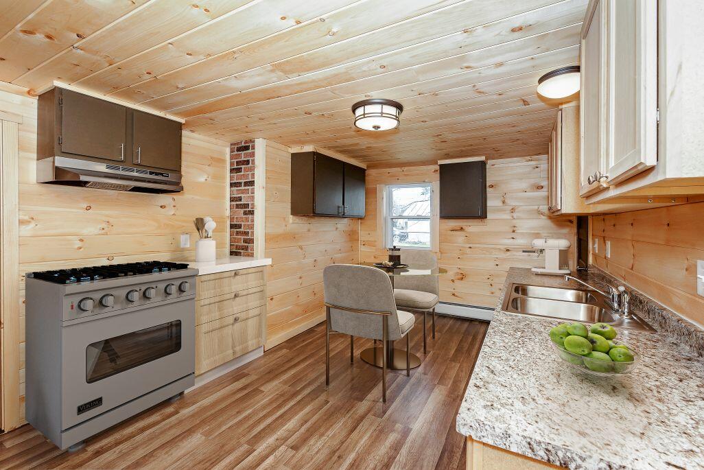 6 Myrtle Street Madison, ME 04950 - Photo 21 of 52 33