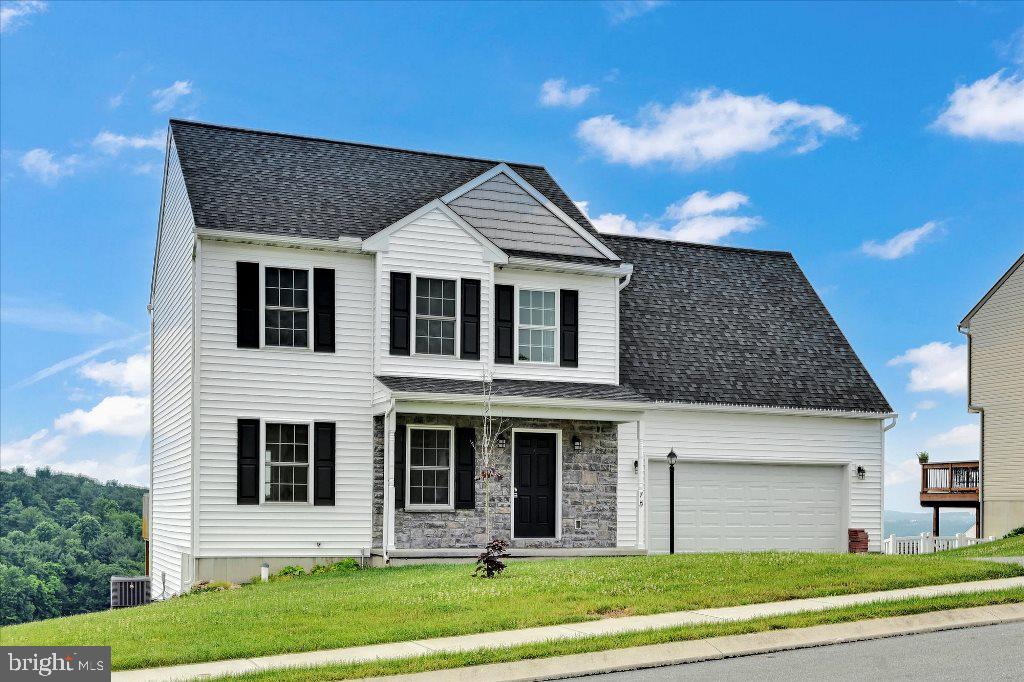 75 Ryan Lane Mount Wolf, PA 17347 - Photo 2 of 28