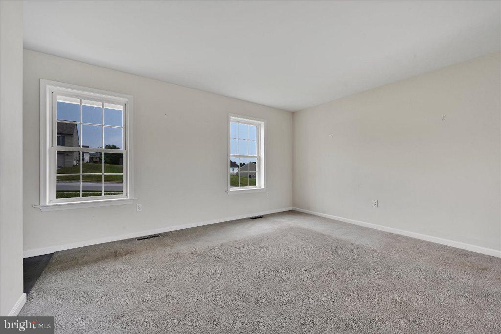 75 Ryan Lane Mount Wolf, PA 17347 - Photo 4 of 28