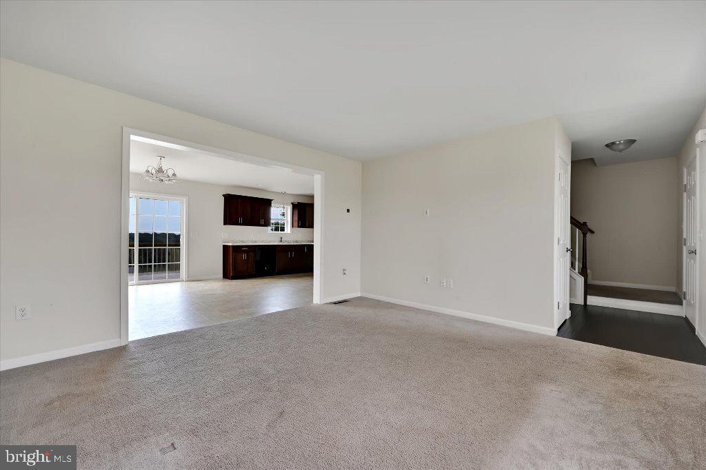 75 Ryan Lane Mount Wolf, PA 17347 - Photo 5 of 28