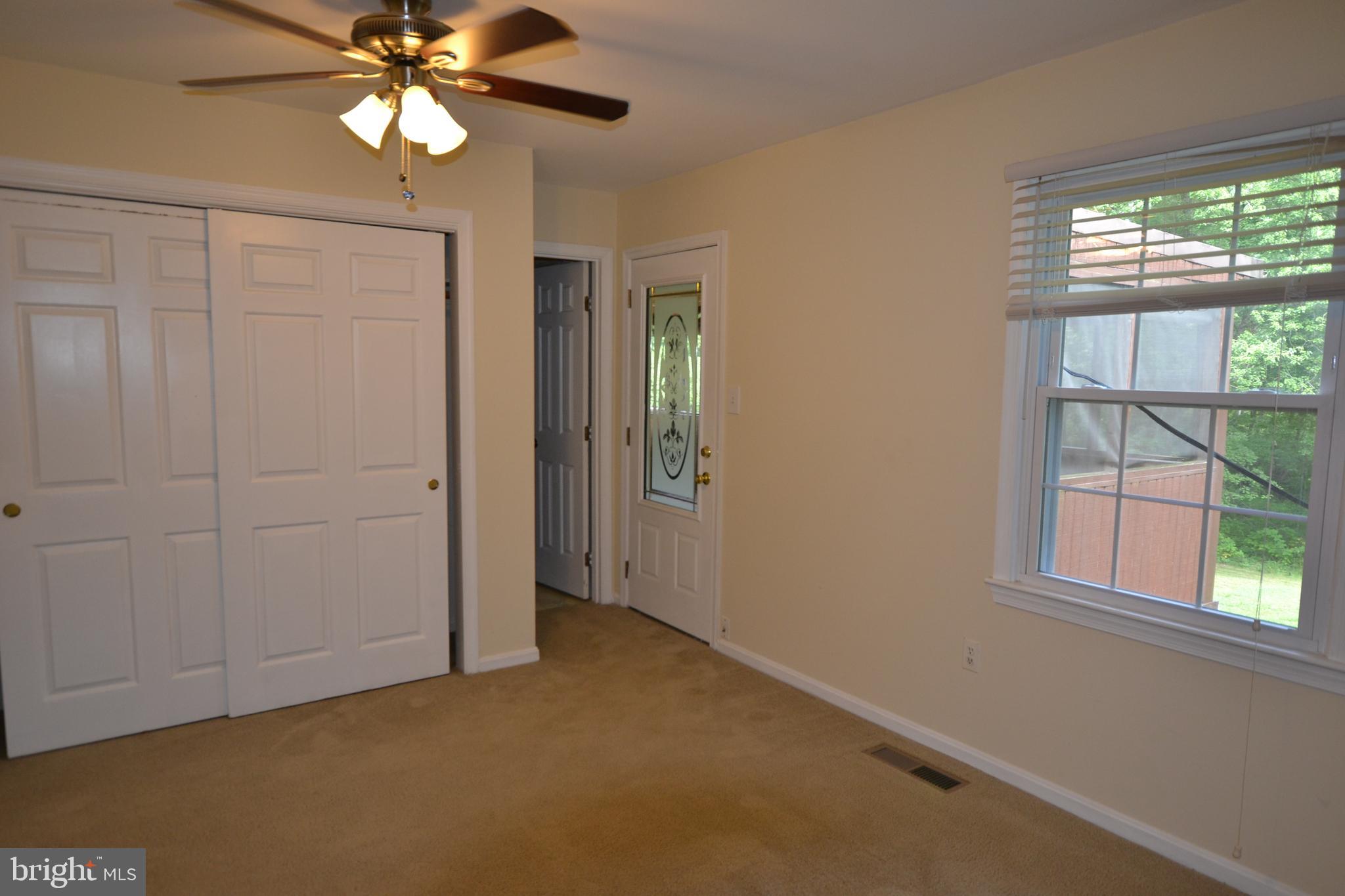 6686 Riley Road Warrenton, VA 20187 - Photo 15 of 31