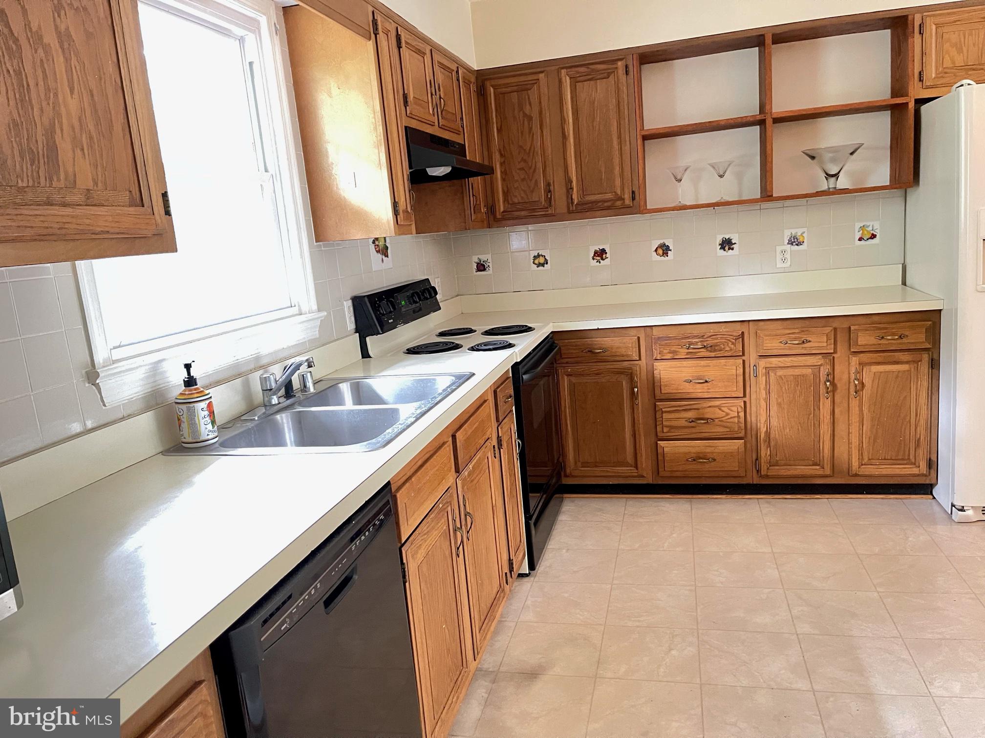 6686 Riley Road Warrenton, VA 20187 - Photo 4 of 31