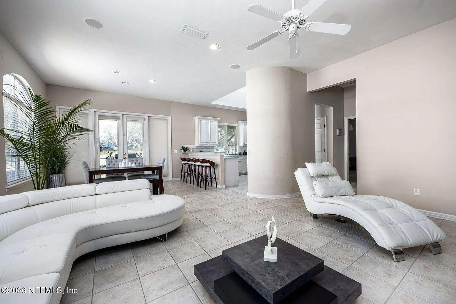 10576 Northwest 32nd Road Gainesville, FL 32606 - Photo 3 of 20 Schutt.3