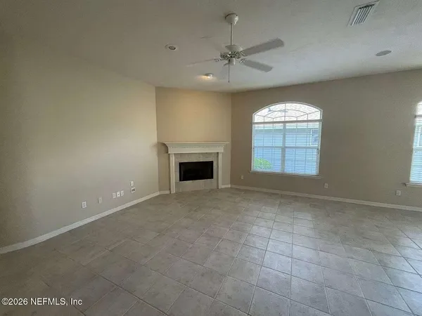 $2,400 | 10576 Northwest 32nd Road, Gainesville, FL 32606