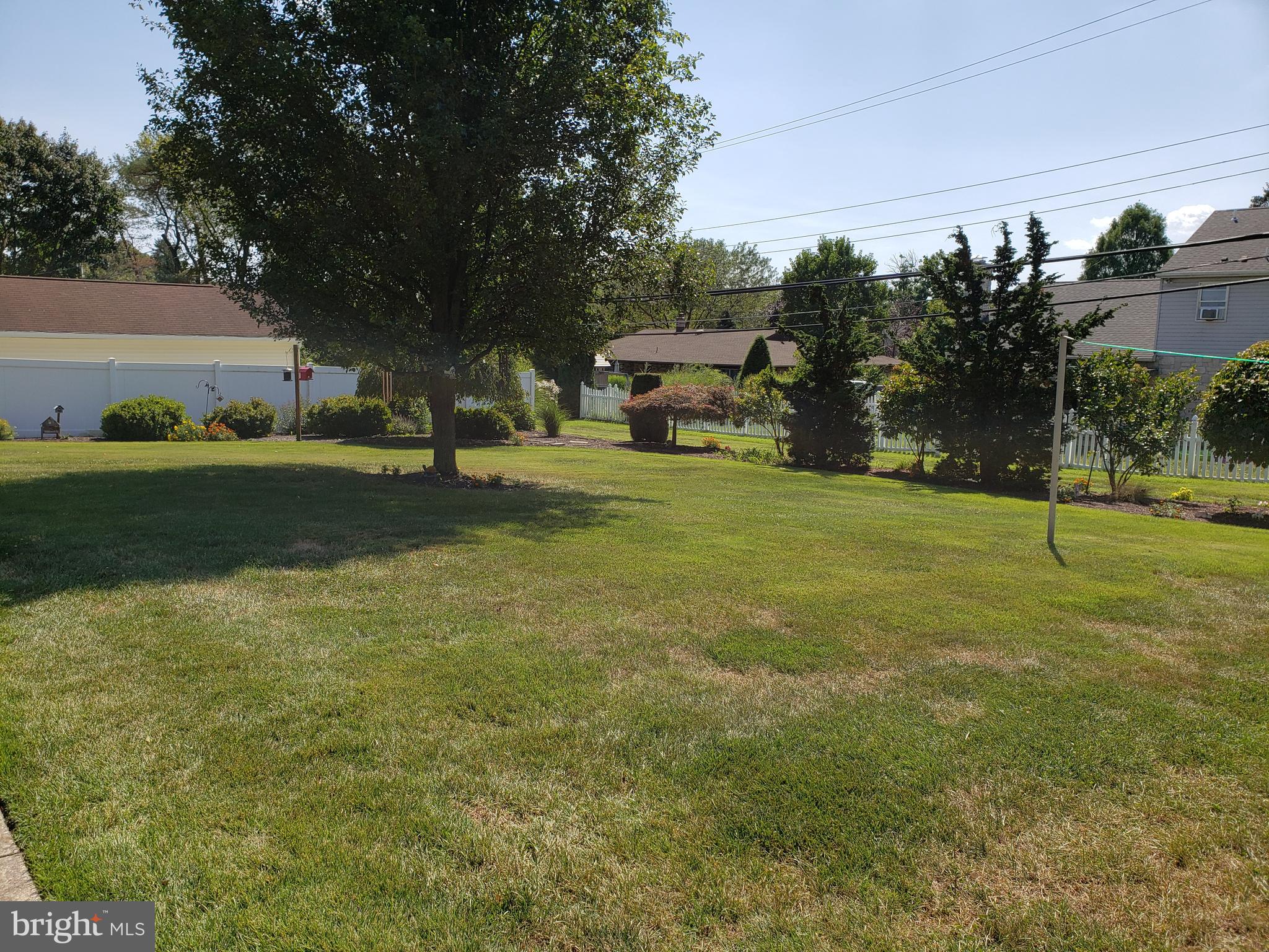 3322 Stoudts Ferry Bridge Road Reading, PA 19605 - Photo 4 of 4
