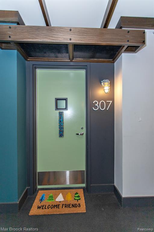 211 East 9 Mile Road, Unit 307 Ferndale, MI 48220 - Photo 6 of 60