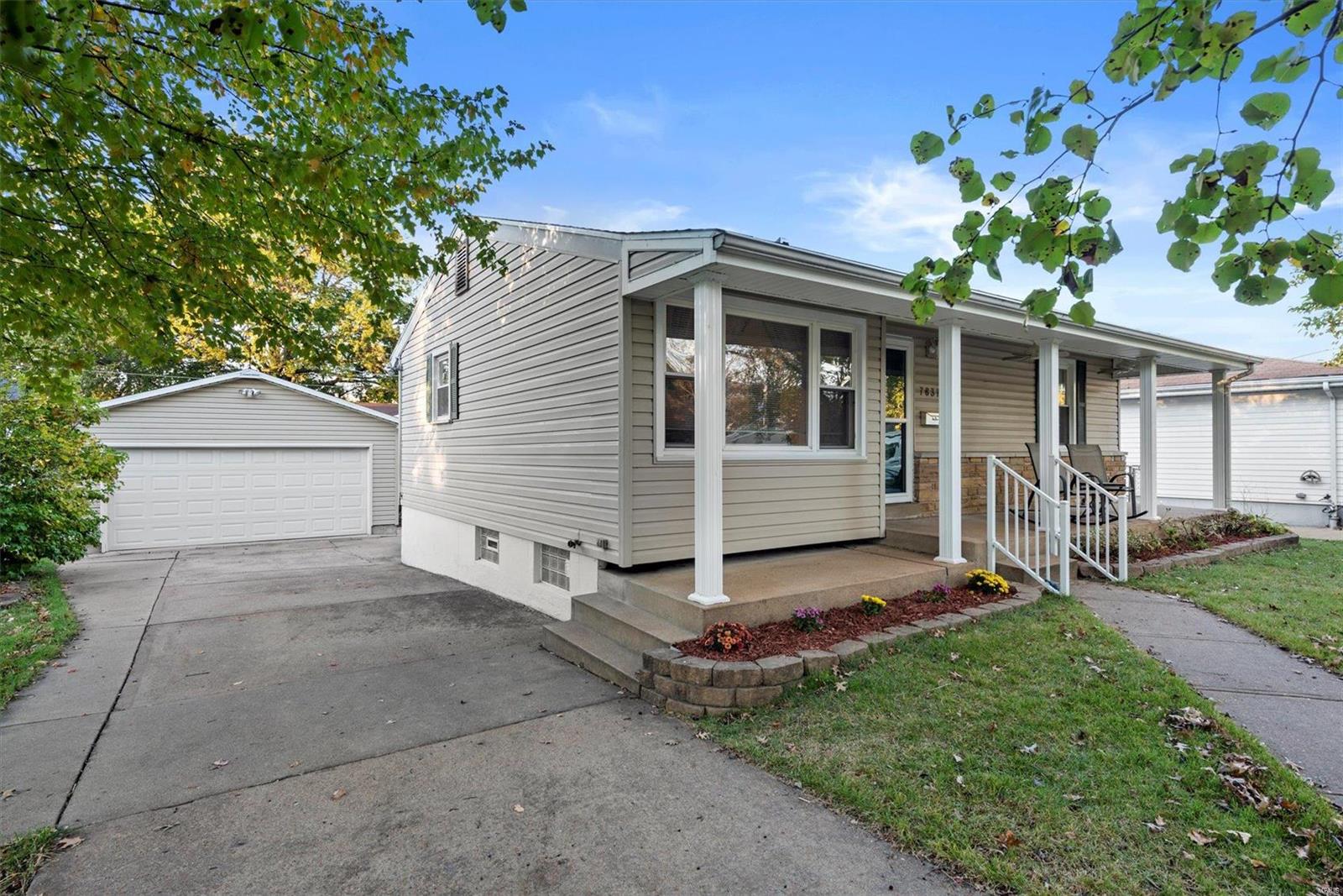 7837 Decatur Drive St. Louis, MO 63123 - Photo 2 of 28 Gallery Image 2