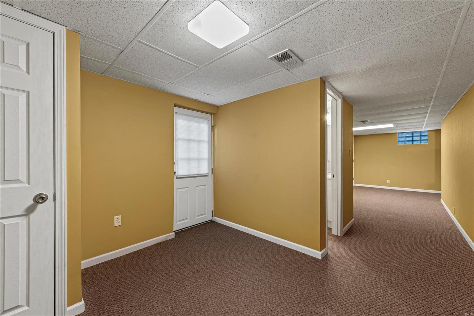 7837 Decatur Drive St. Louis, MO 63123 - Photo 18 of 28 Gallery Image 18