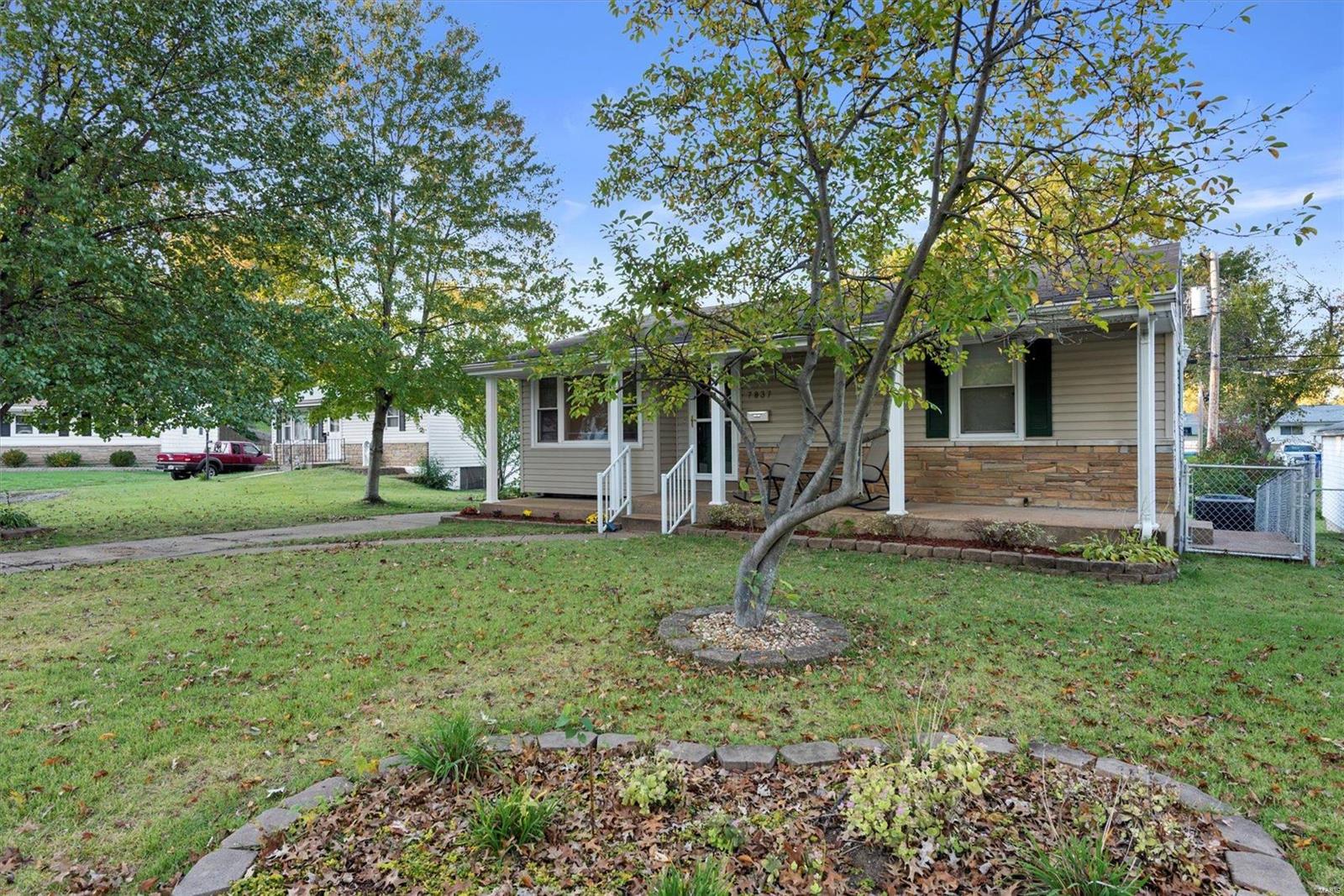 7837 Decatur Drive St. Louis, MO 63123 - Photo 28 of 28 Gallery Image 28