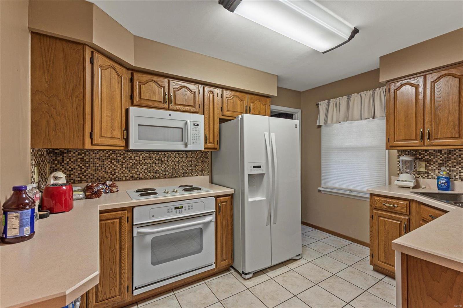 7837 Decatur Drive St. Louis, MO 63123 - Photo 7 of 28 Gallery Image 7