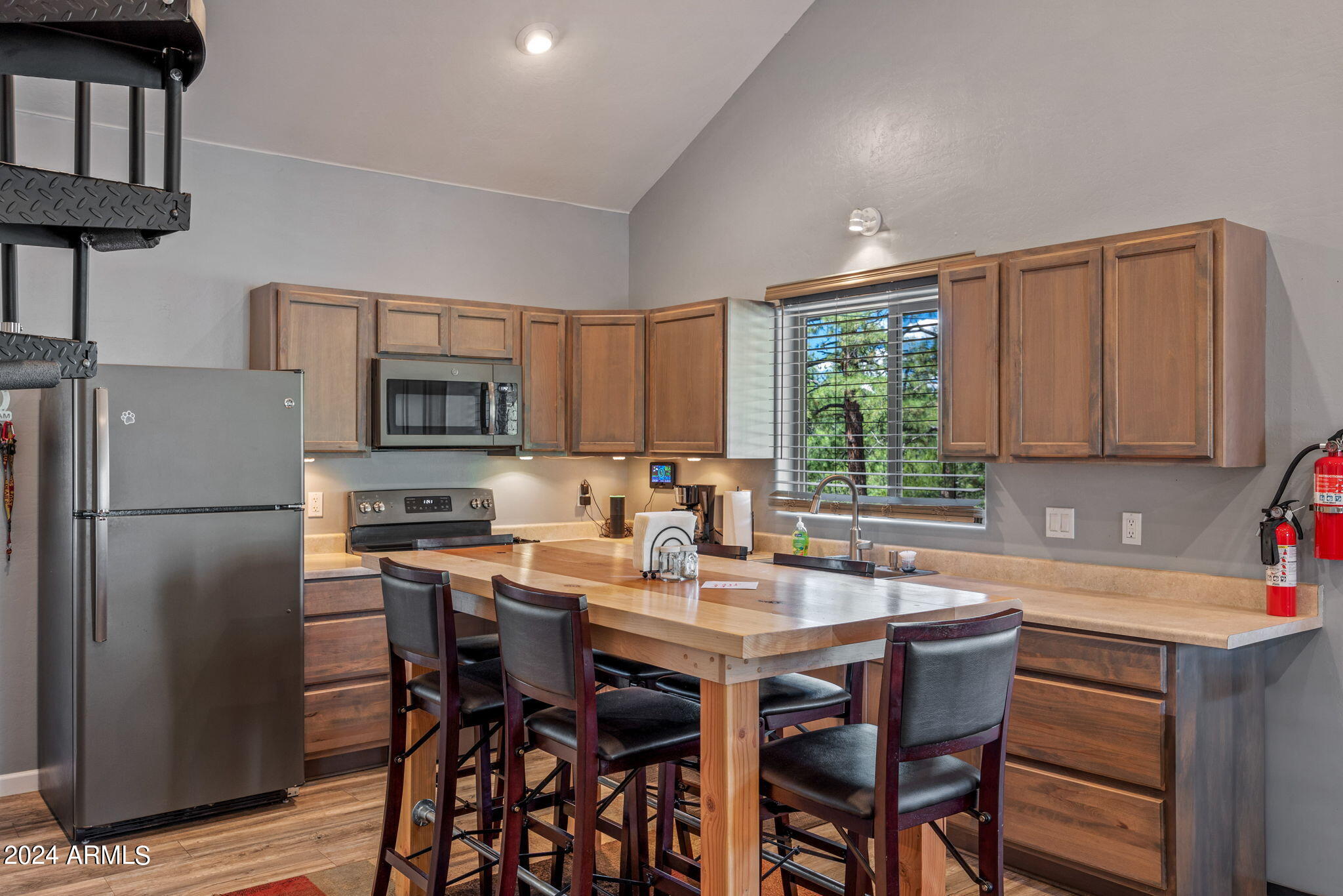2923 Red Cinder Road Overgaard, AZ 85933 - Photo 8 of 34 2923RedCinderRd-Heber-AZ-7