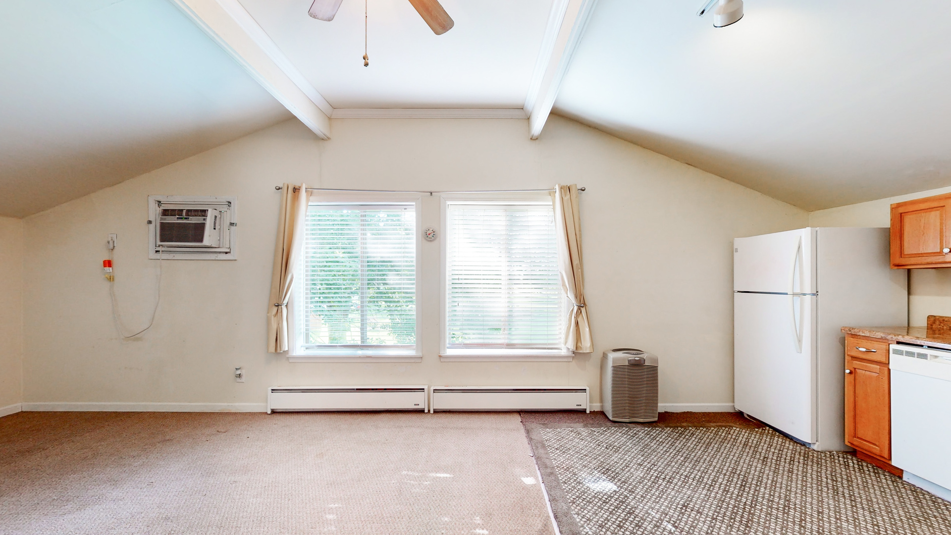 809 East 14th Street Georgetown, IL 61846 - Photo 34 of 52 a view of an empty room with a window